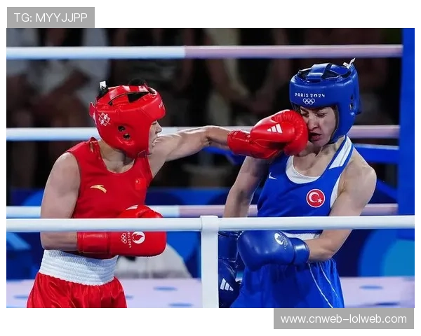 十五运会拳击女子50公斤级决赛：奥运冠军吴愉战胜齐昕宇实现生涯大满贯